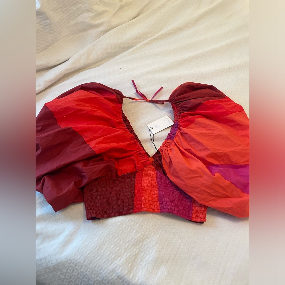 SWF puff sleeve crop top